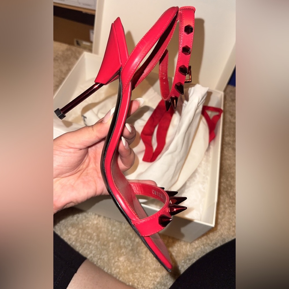 Alexander McQueen Red Stud Pump